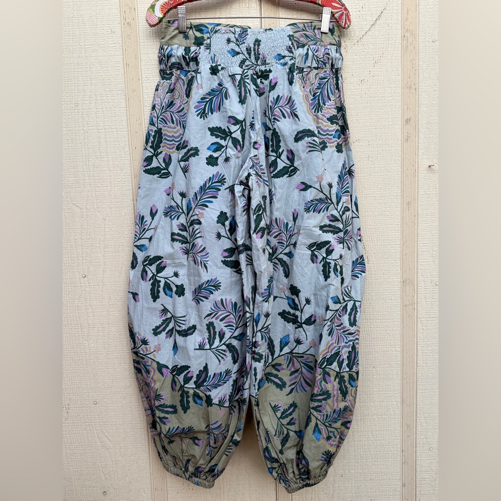 Free People After Glow Balloon Pants Ivory Combo Harem Baggy Pants Genie Floral - Picture 5 of 6